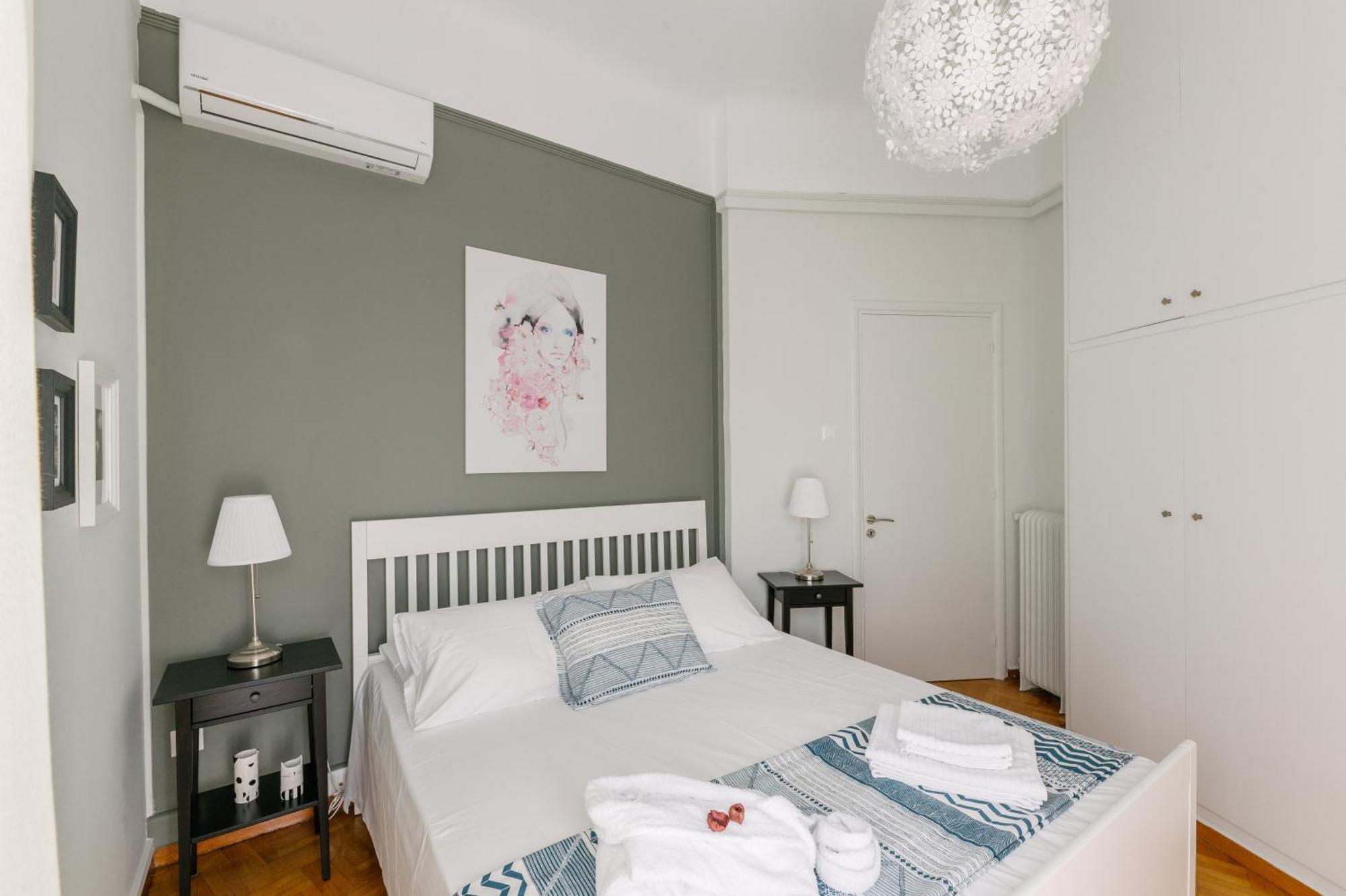 Ourania By Heloni Apartments Афины Экстерьер фото