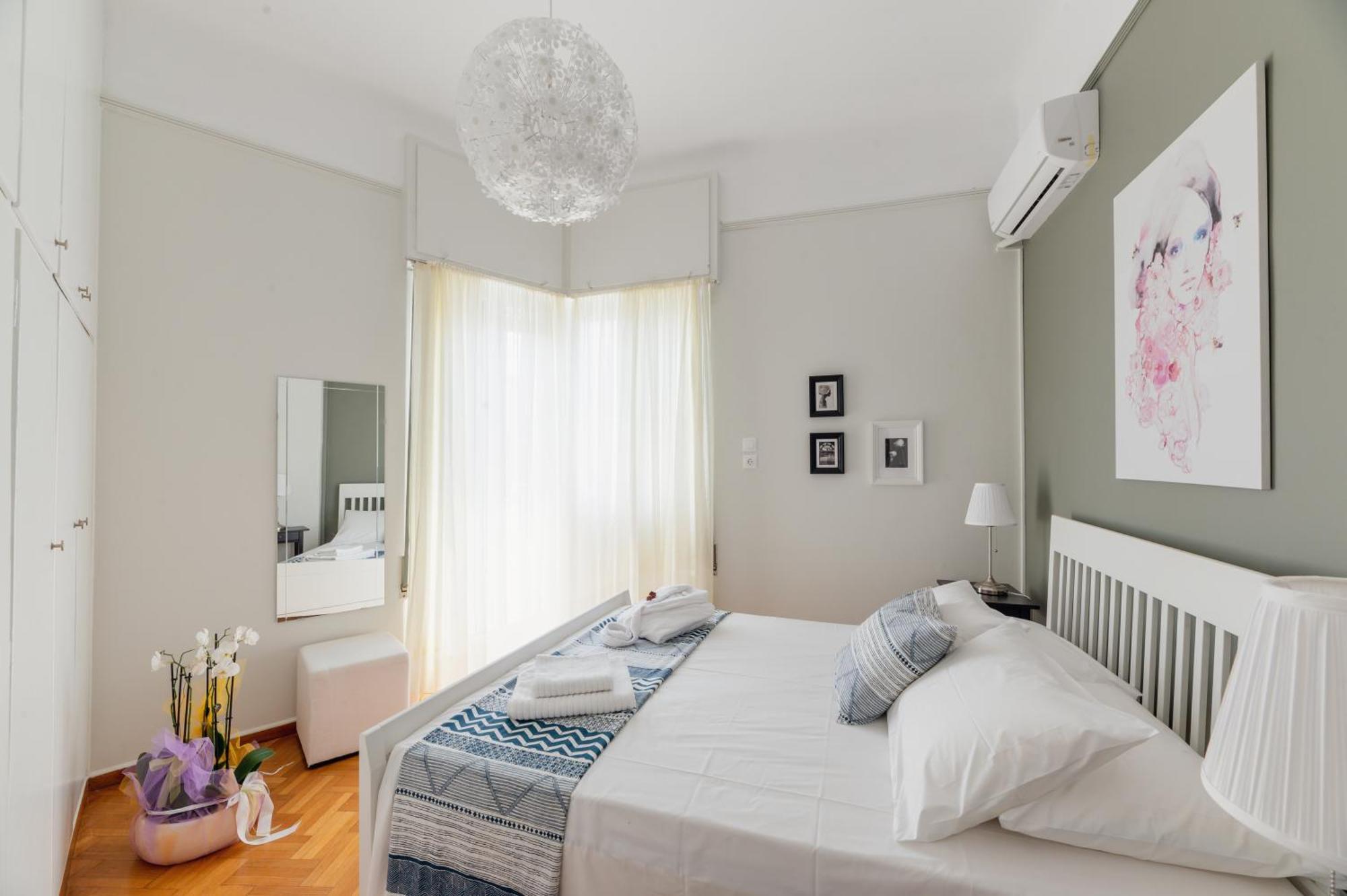 Ourania By Heloni Apartments Афины Экстерьер фото
