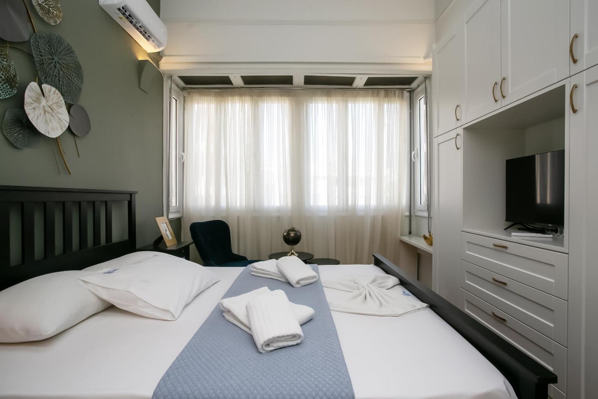 Ourania By Heloni Apartments Афины Экстерьер фото